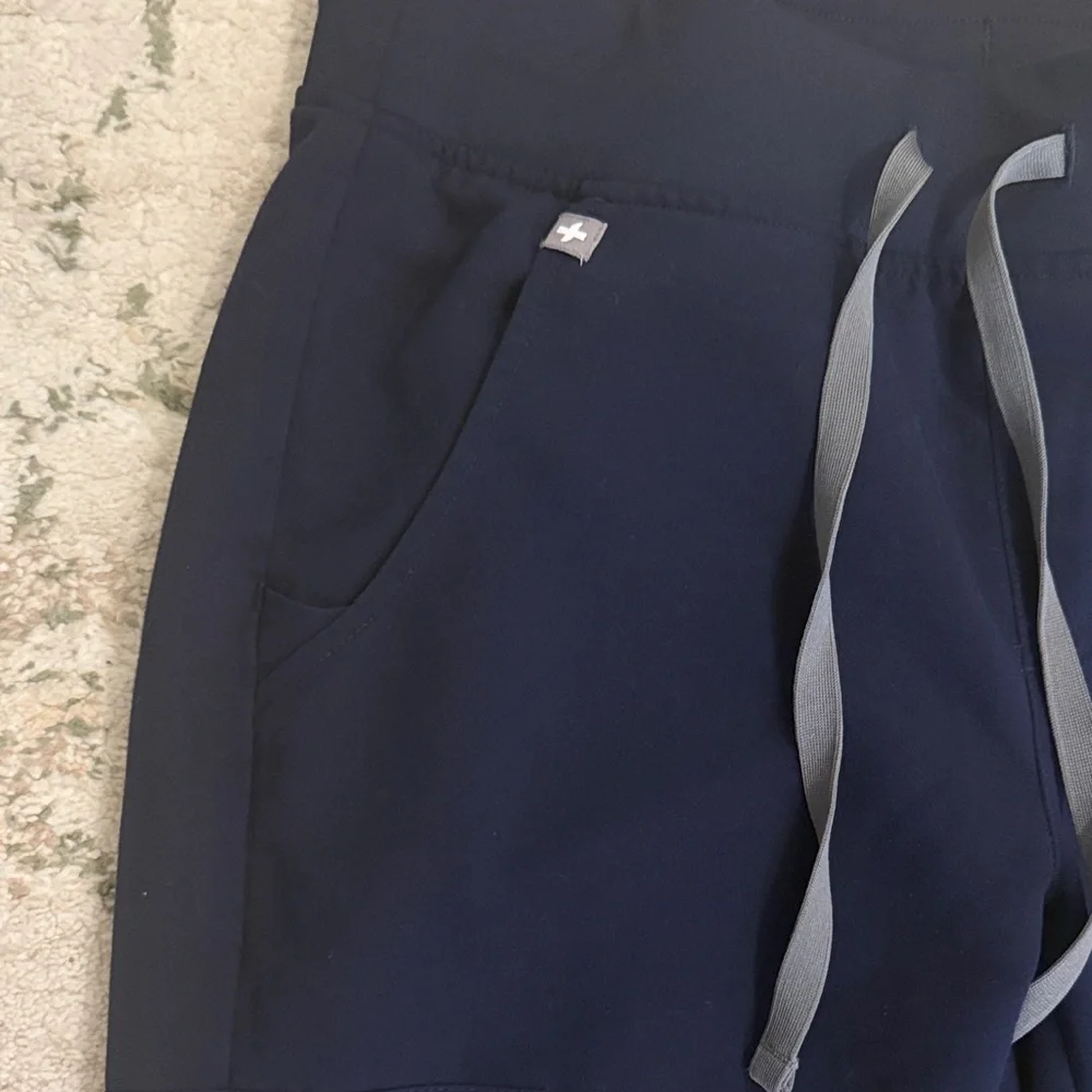 Womens figs Zamora Jogger Pants with Drawstring Waist